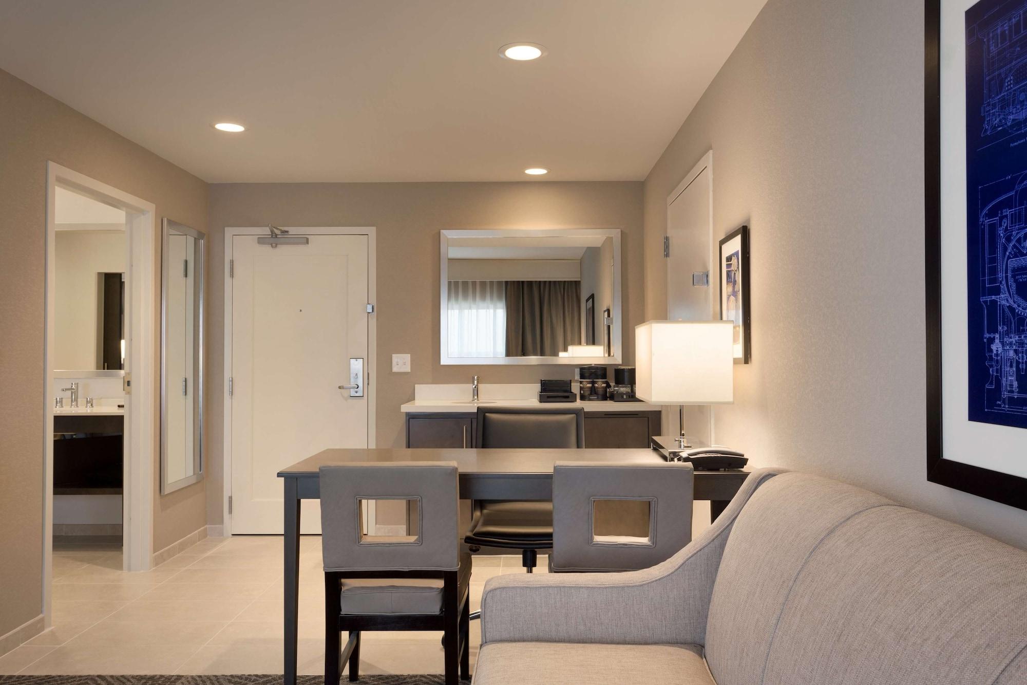 Embassy Suites By Hilton Kansas City Olathe Ngoại thất bức ảnh