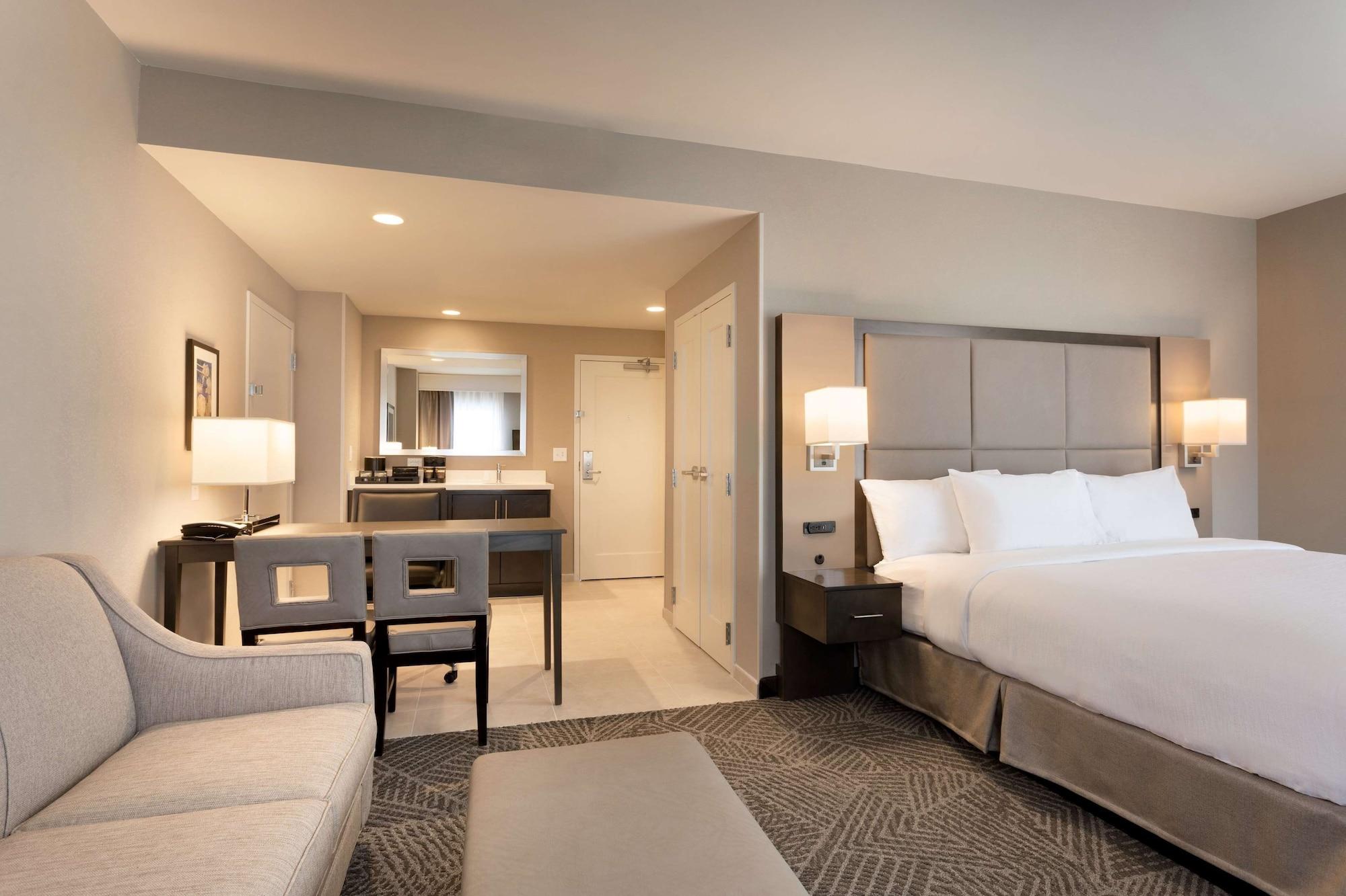 Embassy Suites By Hilton Kansas City Olathe Ngoại thất bức ảnh