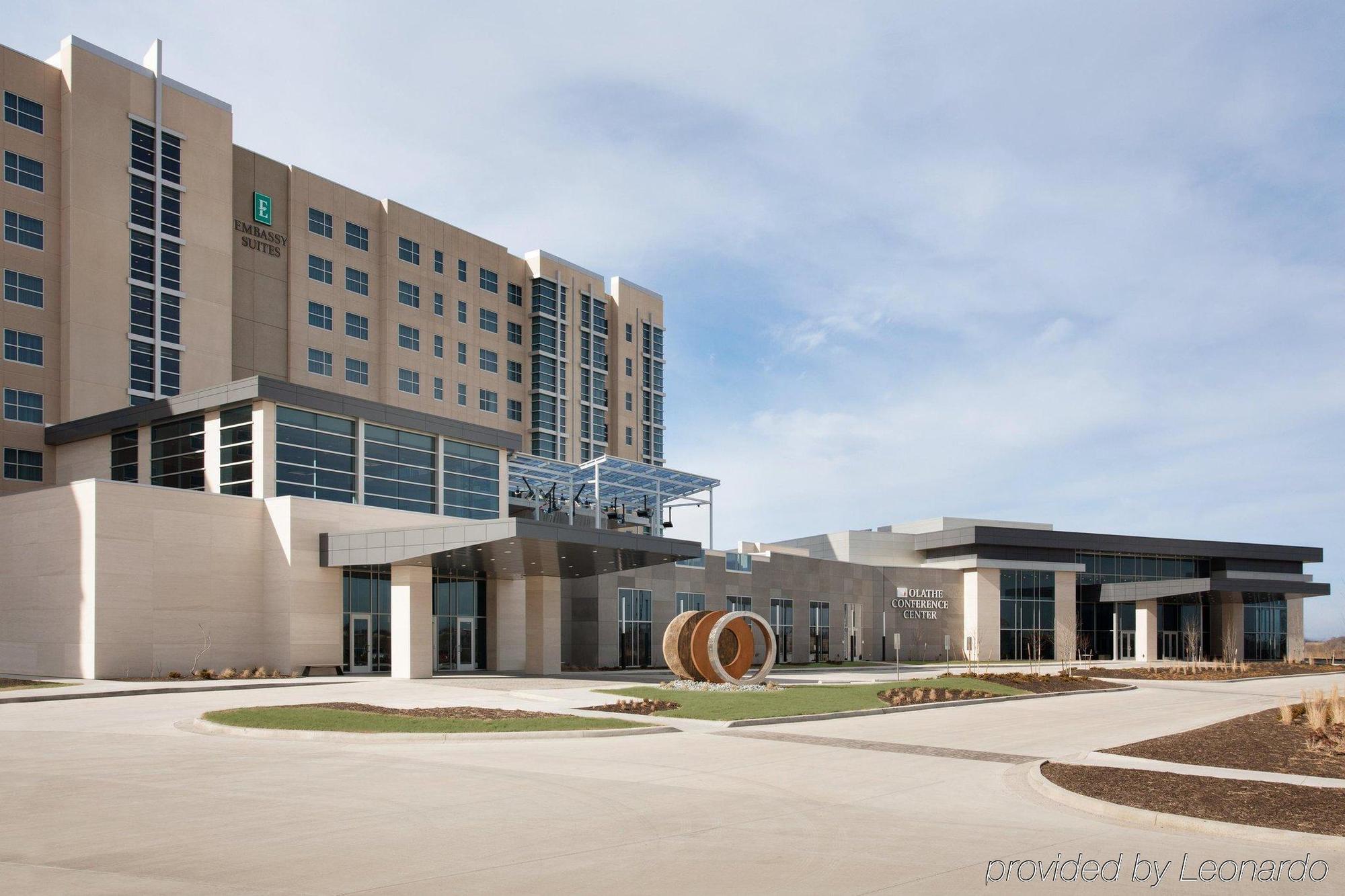 Embassy Suites By Hilton Kansas City Olathe Ngoại thất bức ảnh